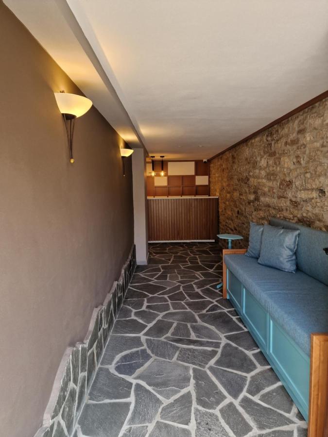 Palorto Traditional Hotel Gjirokastër Extérieur photo